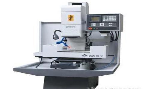 加工(gong)中心(xin)和數(shu)控銑(xi)床的(de)不同(tong)點